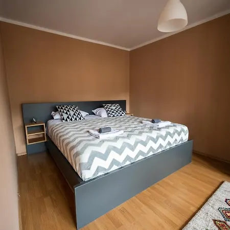 Spacious & Modern Apartments- Old Town * 사라예보