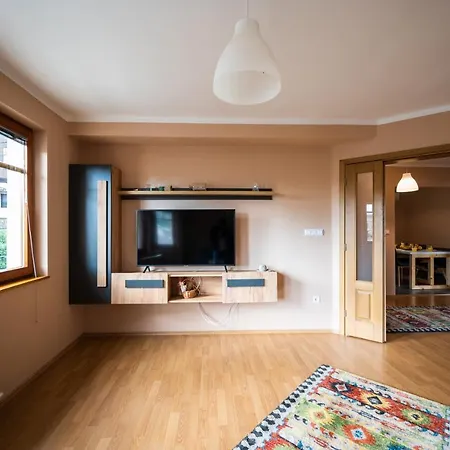 Spacious & Modern Apartments- Old Town Apartman Szarajevó