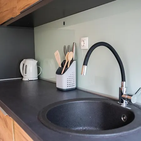 Spacious & Modern Apartments- Old Town דירה *