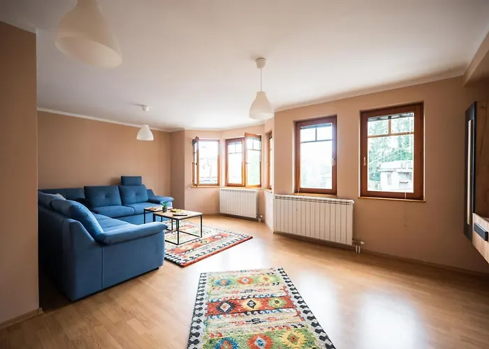 Apartman Spacious & Modern Apartments- Old Town *