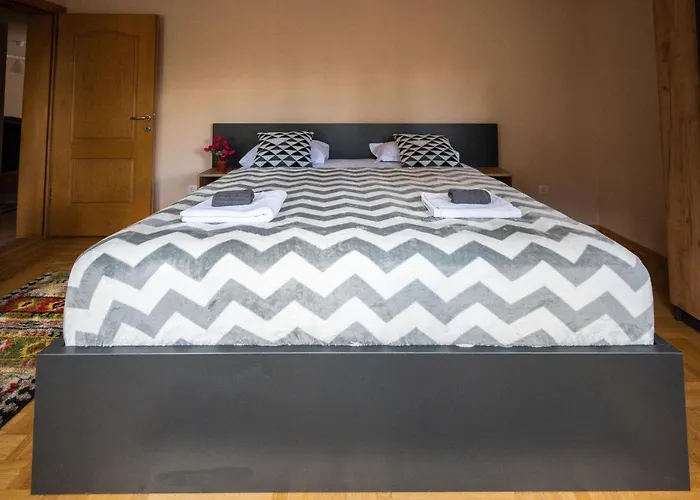 Spacious & Modern Apartments- Old Town Sarajevo